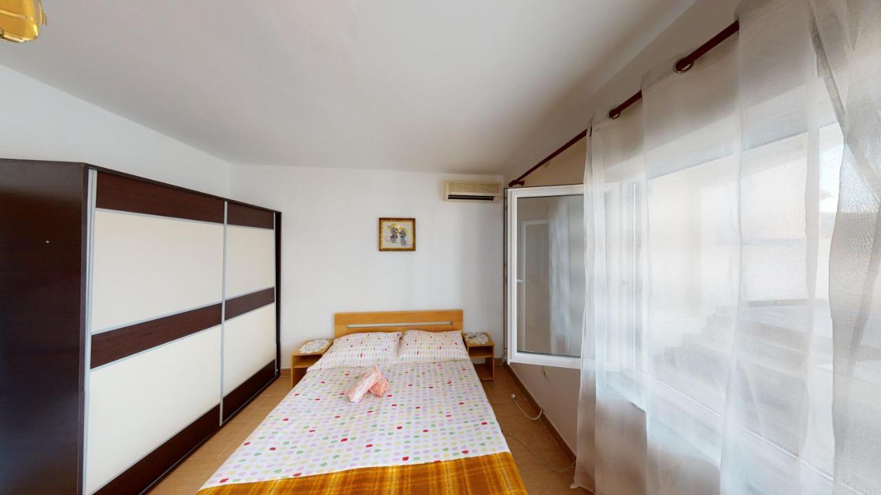 Apartments Riva Metajna Zewnętrze zdjęcie