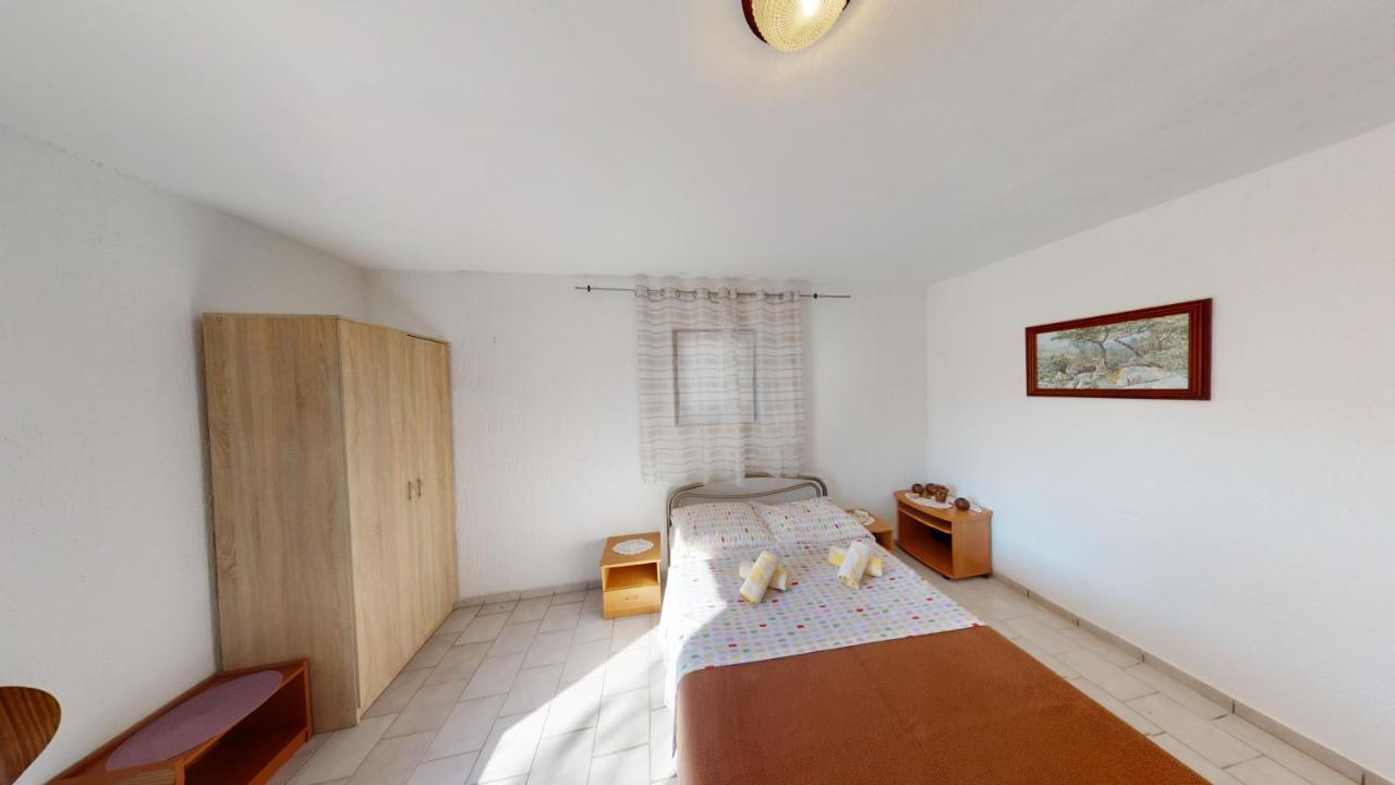 Apartments Riva Metajna Zewnętrze zdjęcie