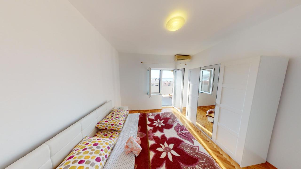 Apartments Riva Metajna Zewnętrze zdjęcie